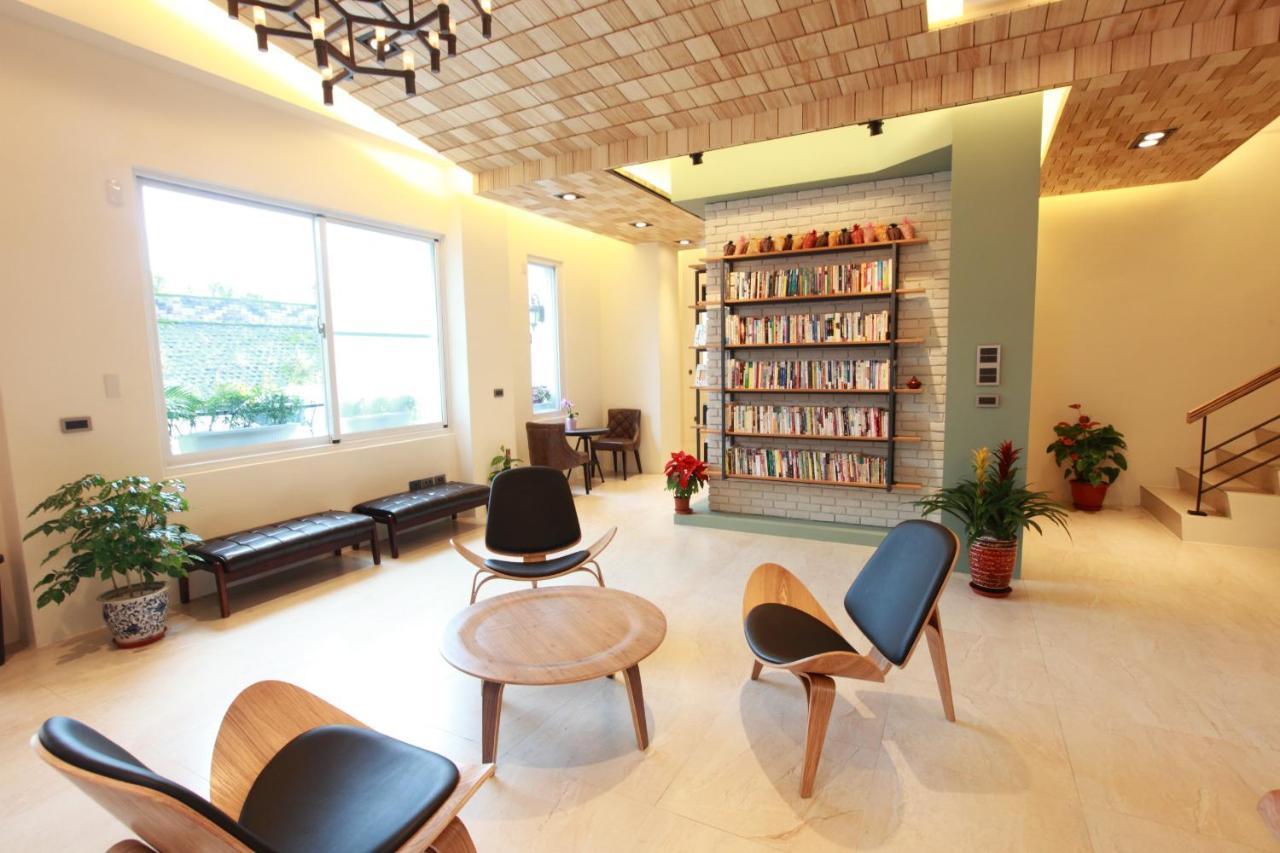 坡岸長堤民宿 Leveeside House Хуалиен Сити Екстериор снимка